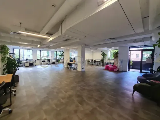 For rent Office Spaces area 227.1 sq.m floor 2 Kiev Саксаганського 53/80 Kiev