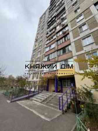 Продаж 3 кімнатної квартири по вул. Олександри Екстер 14 код 21146563 Київ