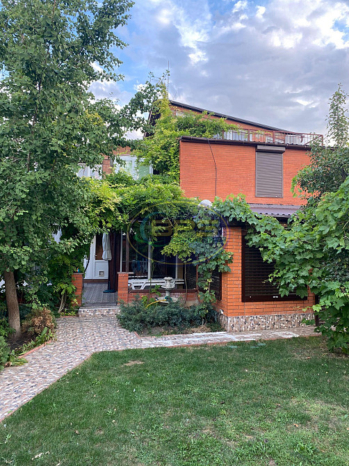 Продаж 3-поверховий Будинок з ділянкою 6.7 сот 272 кв.м 5 кімн. на СОГ Лебедь, 10 лінія вул. Сухий Лиман - фото 2