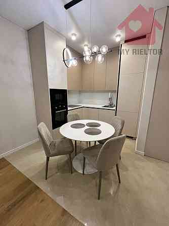 Продаж Квартира 1-кімнатна, 2/9 поверх на Перемоги Ужгород