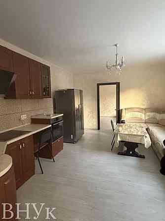 Продаж Квартира 2-кімнатна, 1/1 поверх на Володимирська Луцьк