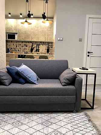 Оренда Квартира 1-кімнатна, 4/25 поверх на Ревуцького, 40в Киев