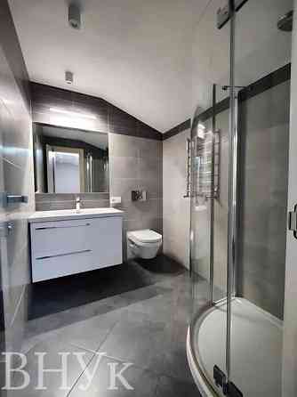 Продаж Квартира 4-кімнатна, 8/8 поверх на Малоголосківська Львів