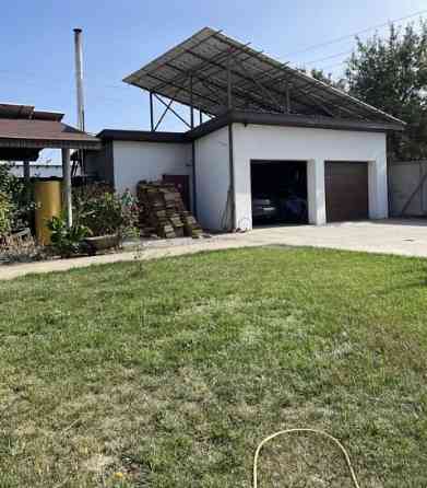 Капитальный дом в Лесках Ліски (Комінтернівський район)