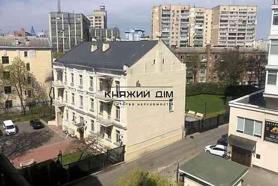 Продаж роздільної 2-х к. квартири в центрі Києва Лукьянівка. №21144558 Kiev