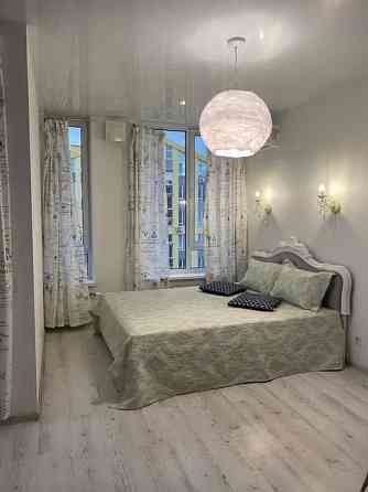 Оренда Квартира 1-кімнатна, 7/9 поверх на ул. Березневая Київ