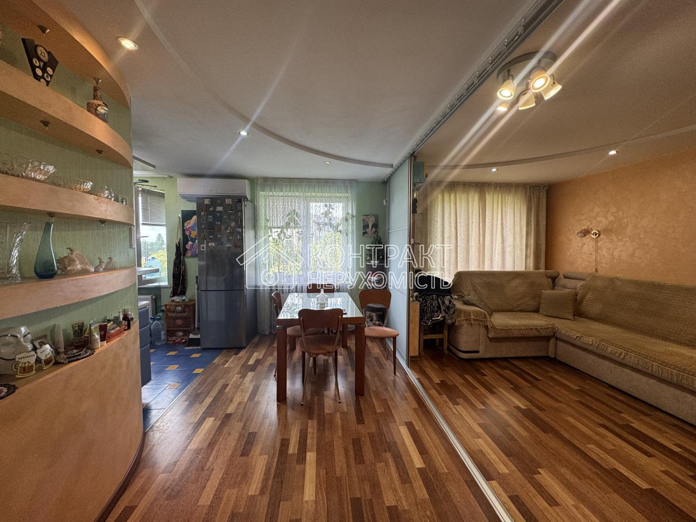 Продаж Квартира 3-кімнатна, 6/9 поверх на вул. Лева Ландау Харків - фото 1