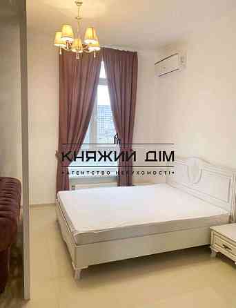 Оренда Квартира 2-кімнатна, 6/25 поверх на Жилянская ул. Київ