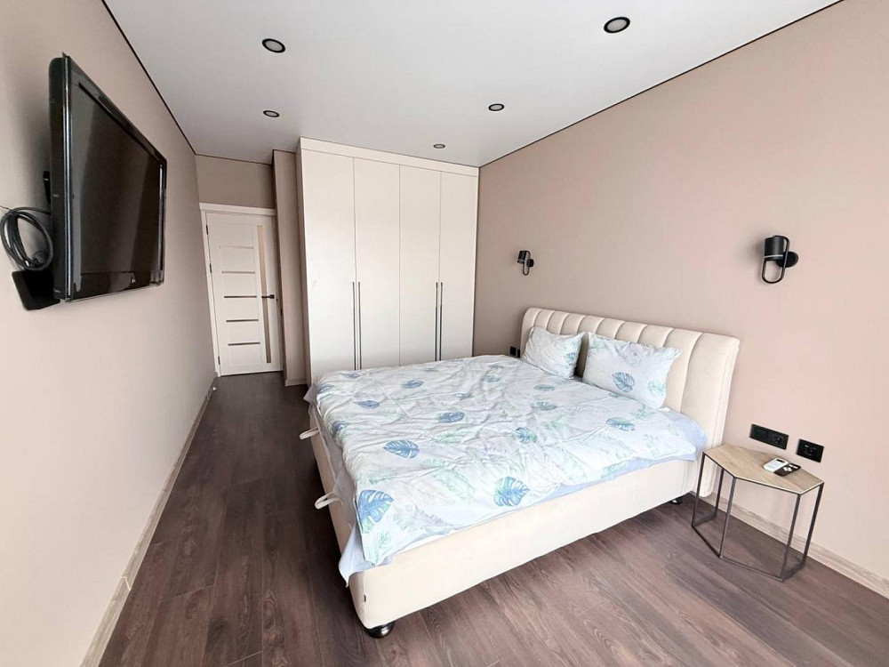 Продаж Квартира 1-кімнатна, 4/6 поверх на вул. В.Чорновола Рівне - фото 1