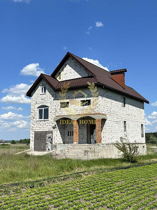 Продаж Будинок 8-кімнатний  - фото 1