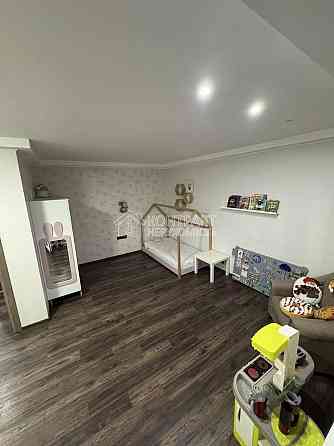 Продаж Квартира 3-кімнатна, 6/9 поверх на вул. Героїв Харкова Харків