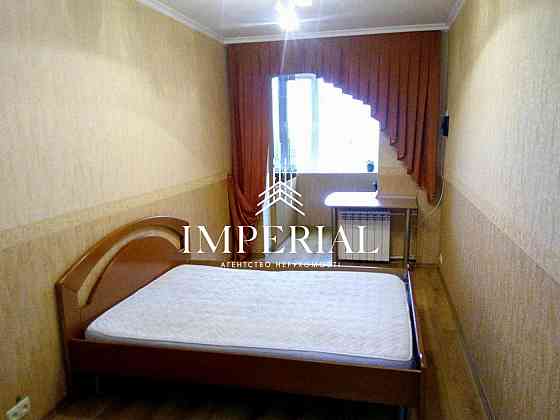 Оренда Квартира 3-кімнатна, 5/9 поверх на вул. Оболонський Kiev