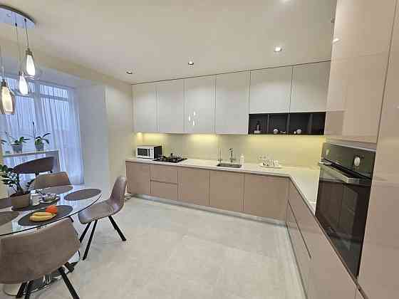 Продаж Квартира 3-кімнатна, 9/12 поверх на Запорожское шоссе, 28 Dnipro