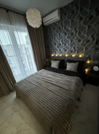 Продаж Квартира 1-кімнатна на ул. Боровского Николая, 1/17 Одесса