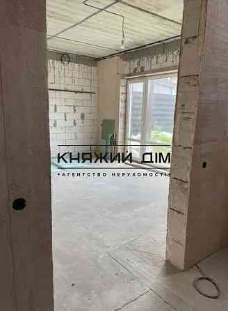 Продаж таунхауса в с. Іванковичі. 15 км. від Києва. Код об'єкту №: 2211623 Іванковичі