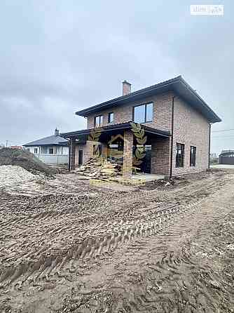 Продаж Будинок 4-кімнатний 