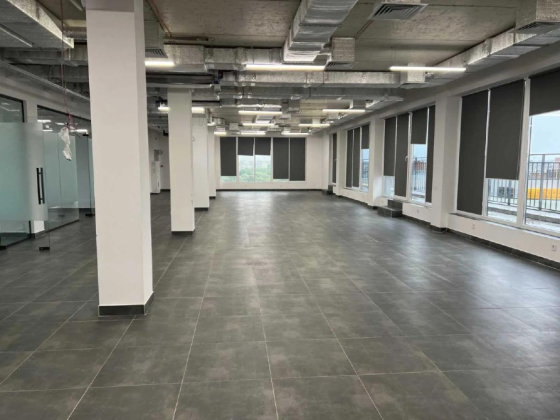 Здається Офісні приміщення площа 334 кв.м 9-й поверх Львів Щирецька 30 Львів