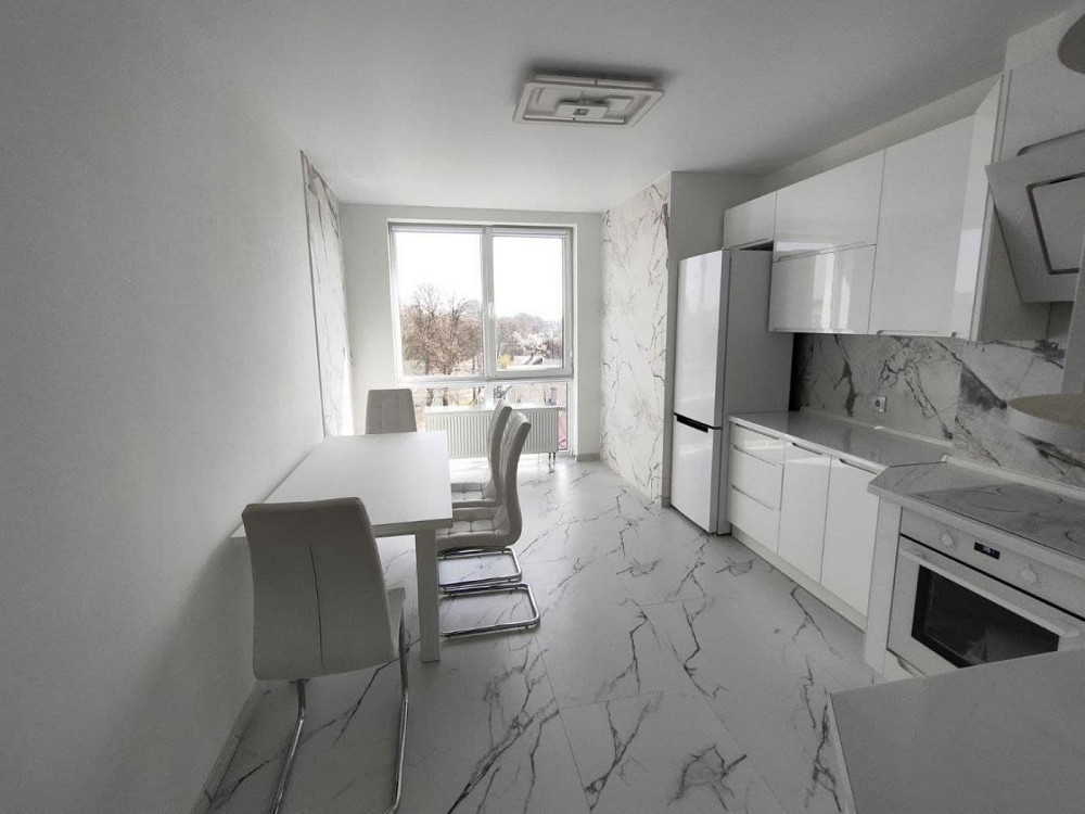 Оренда Квартира 2-кімнатна, 5/6 поверх на вул. Перший Промінь Рівне - фото 1