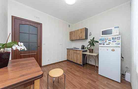 Продаж Квартира 2-кімнатна, 23/25 поверх на Софії Русової вул., д. 7 Киев