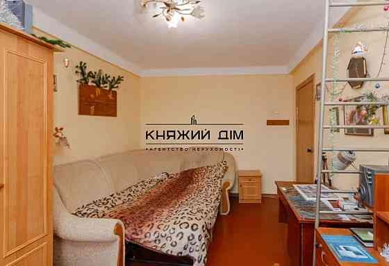 Продаж 3-кімнатної квартири, вул. Зодчих 30. № 21145759 Kiev