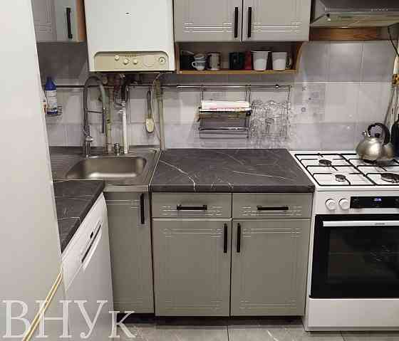 Продаж Квартира 3-кімнатна, 5/5 поверх на Грушевського Uzhhorod