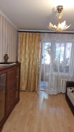 Двухкомнатная с ремонтом. Одесса