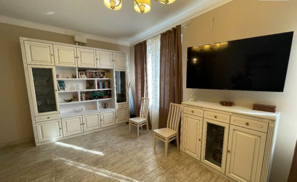 Дом с ремонтом, мебелью и техникой, центр Червоного хутора Одеса - фото 3