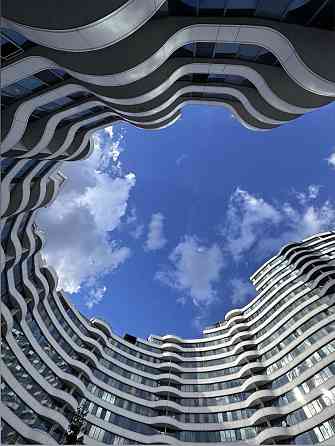 Продается роскошный двухуровневый пентхаус с террасой в ЖК "Белый Парус" ул.Литературная. Одеса