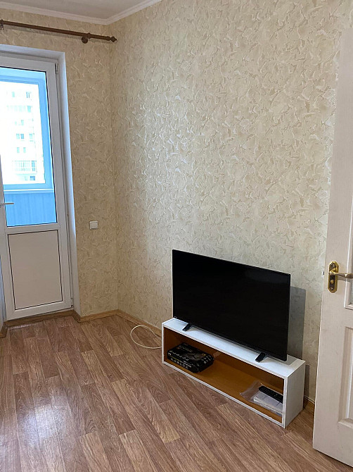 Оренда Квартира 1-кімнатна, 12/25 поверх на Драгоманова ул., 6/1 Kiev - photo 1