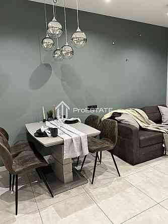 Продаж Квартира 2-кімнатна, 4/25 поверх на вул. Василя Тютюнника Київ