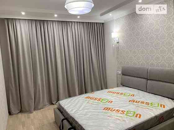 Оренда Квартира 2-кімнатна, 4/4 поверх на бул. Вацлава Гавела, 6 Kiev