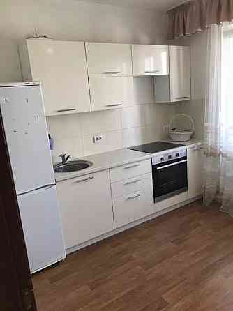 Оренда Квартира 1-кімнатна, 8/25 поверх на вул. Бориса Гмирі, 15 Київ