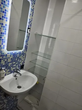 Продам квартиру 42 кв. м., 15/17, новий будинок, ЖК Акварель-1. Одеса