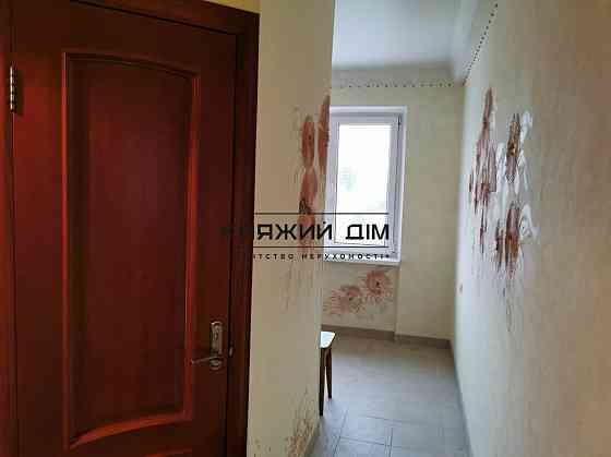 Продажа 2-х к. квартиры в центре б-р Леси Украинки. № 21139356 Київ