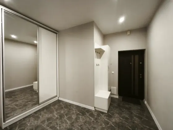 Продаж 1к Квартира 67 кв.м Слов’янська набережна 21А Ужгород