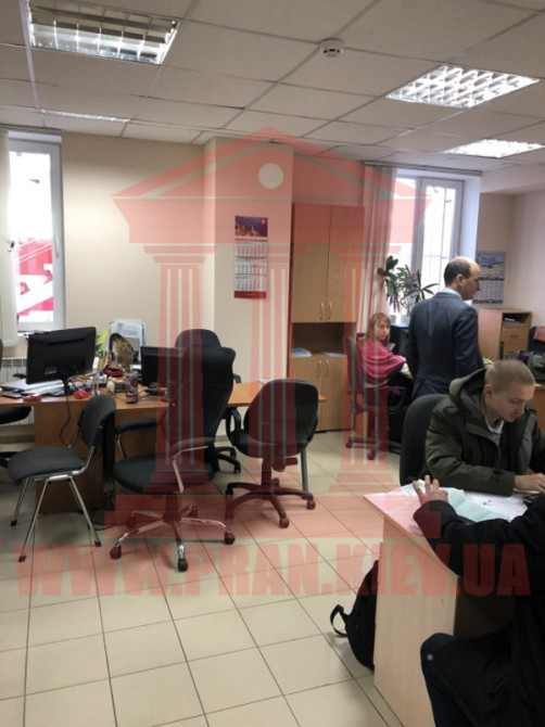 Оренда офісне приміщення на Межигорская ул. поверх - 1/3 Київ - фото 1