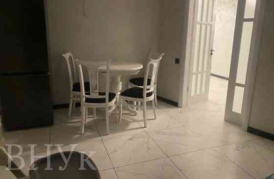 Продаж Квартира 4-кімнатна, 10/10 поверх на Стельмаха Вінниця