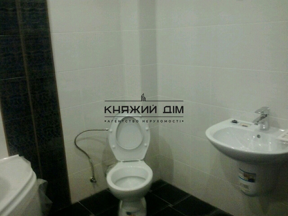 Продаж 3-х поверхового будинку смт Погреби. № 2211629 Погребы - фото 14