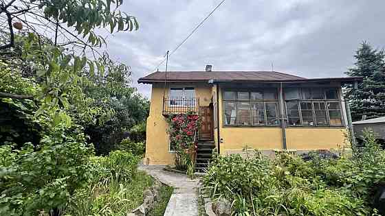 Продаж Будинок 5-кімнатний на вул. Спокійна Львів