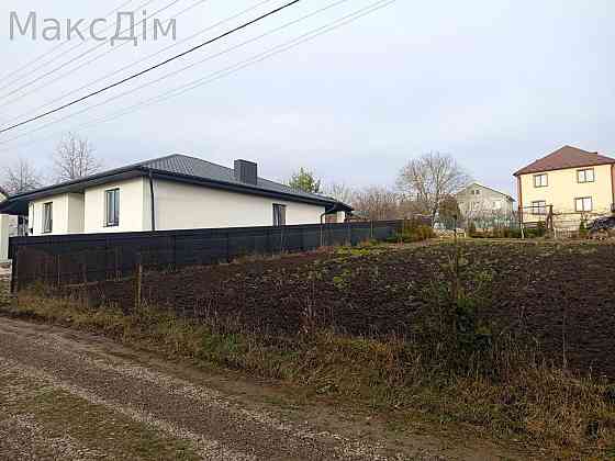 Продаж Будинок 3-кімнатний на вул. Бічна Petrykiv