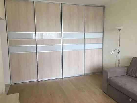 Оренда Квартира 2-кімнатна на ул. Ларисы Руденко, 15 Київ