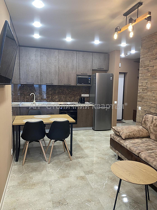 Оренда Будинок 1-кімнатний на Зарічна вул., 4, корп. 1 Київ - фото 1