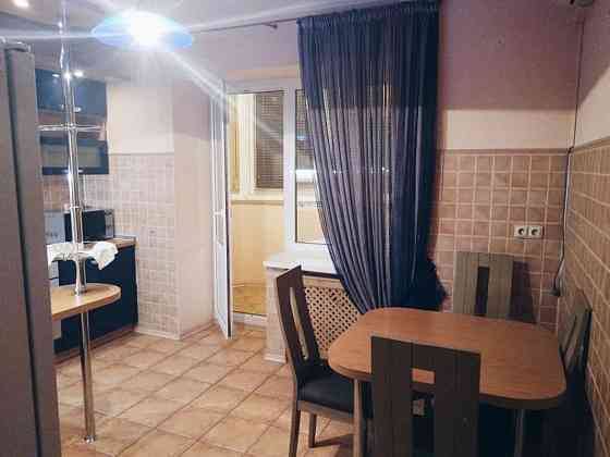 Оренда Квартира 2-кімнатна, 6/16 поверх на пр. Николая Бажана, 26 Київ