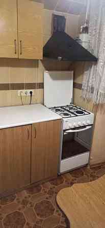 Оренда Квартира 1-кімнатна, 1/9 поверх на пр. Павла Тычины, 9 Київ