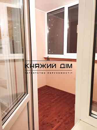 Оренда Квартира 1-кімнатна, 7/25 поверх на Софьи Русовой ул. Киев