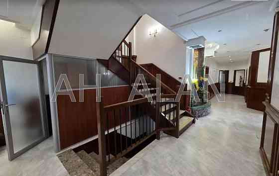 Продаж Будинок на Андріївський узвіз, 7А Kiev