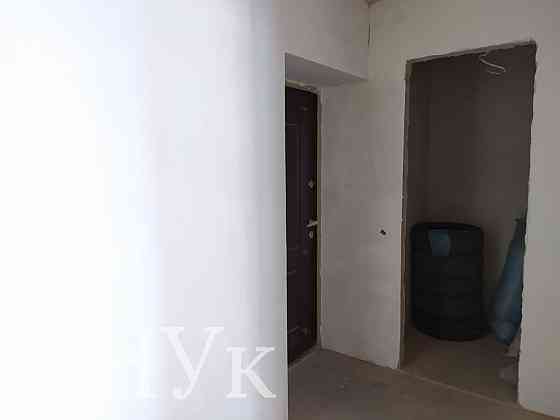 Продаж Квартира 3-кімнатна, 5/5 поверх на вул. Лисенка М. Ternopil'