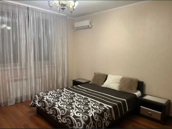 Оренда Квартира 1-кімнатна, 19/25 поверх на вул. Чавдар, 11 Київ