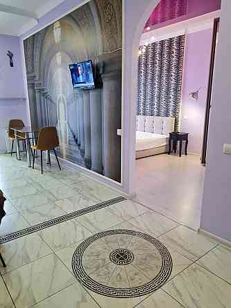 Оренда Квартира 2-кімнатна, 17/32 поверх на Жилянська, 118 Kiev