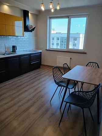 Продаж Квартира 2-кімнатна, 19/19 поверх на Жемчужная ул. Одеса